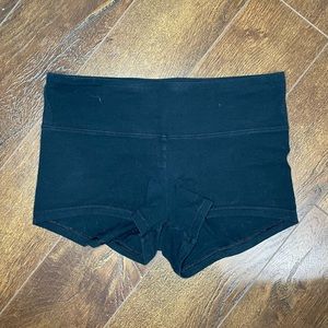 TNA shorts
